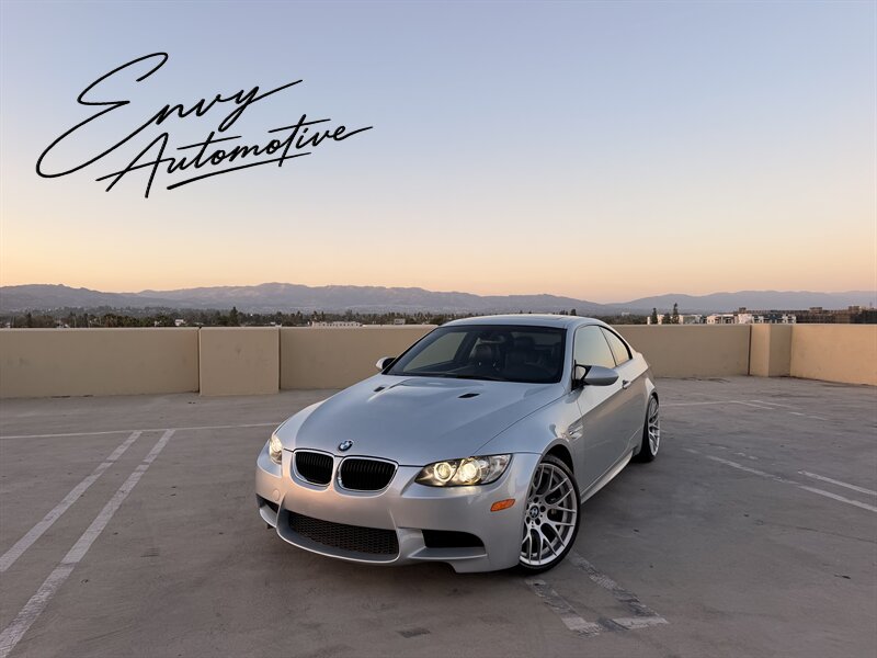 2011 BMW M3   - Photo 1 - Canoga Park, CA 91303