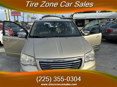 2011 Chrysler Town & Country Touring-L   - Photo 7 - Baton Rouge, LA 70805
