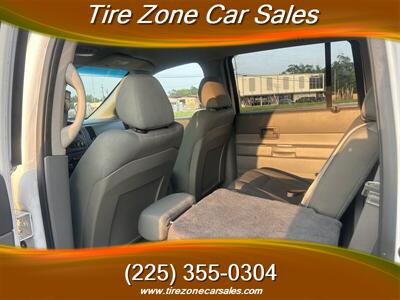 2006 Dodge Durango SXT   - Photo 9 - Baton Rouge, LA 70805