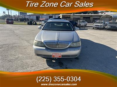 2006 Lincoln Town Car Signature Limited Sedan