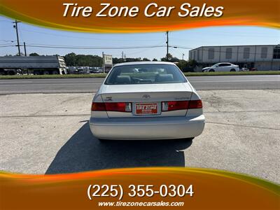2001 Toyota Camry LE   - Photo 4 - Baton Rouge, LA 70805