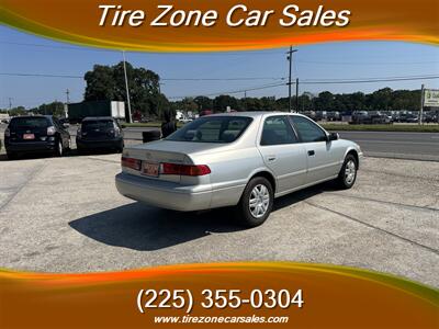 2001 Toyota Camry LE   - Photo 5 - Baton Rouge, LA 70805