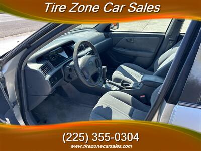 2001 Toyota Camry LE   - Photo 7 - Baton Rouge, LA 70805