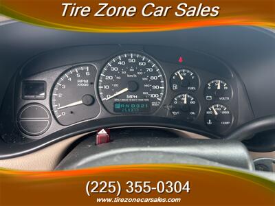 2002 Chevrolet Suburban 1500 LT - Photo 10 - Baton Rouge, LA 70805