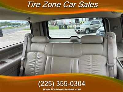 2002 Chevrolet Suburban 1500 LT - Photo 9 - Baton Rouge, LA 70805
