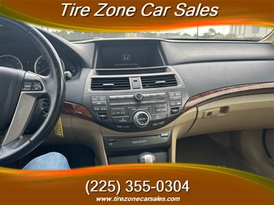 2011 Honda Accord EX-L V6 w/Navi   - Photo 9 - Baton Rouge, LA 70805