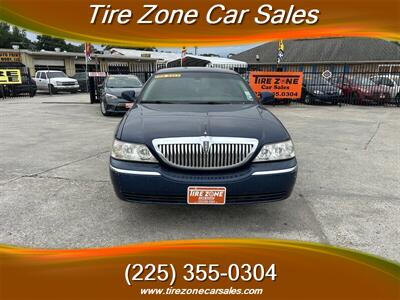 2007 Lincoln Town Car Signature Limited Sedan