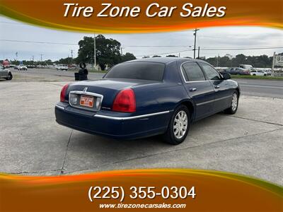 2007 Lincoln Town Car Signature Limited   - Photo 4 - Baton Rouge, LA 70805