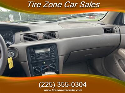 2001 Toyota Camry CE   - Photo 9 - Baton Rouge, LA 70805