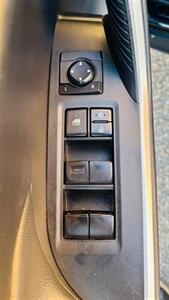 2019 Toyota RAV4 LE - Photo 14 - Commerce City, CO 80022