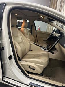 2012 Volvo S60 T5   - Photo 10 - Commerce City, CO 80022