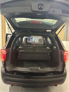 2017 Ford Explorer Police Interceptor Utility   - Photo 18 - Commerce City, CO 80022