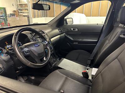 2017 Ford Explorer Police Interceptor Utility   - Photo 9 - Commerce City, CO 80022