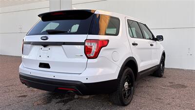 2016 Ford Explorer Police Interceptor Utilit   - Photo 7 - Commerce City, CO 80022
