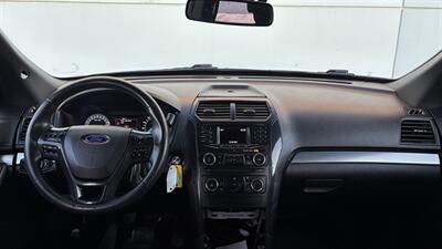 2016 Ford Explorer Police Interceptor Utilit   - Photo 9 - Commerce City, CO 80022