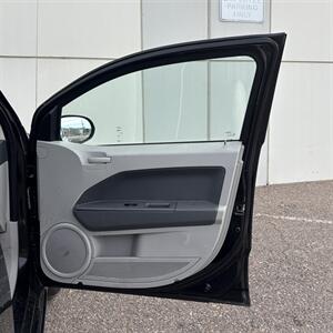 2007 Dodge Caliber R/T   - Photo 27 - Commerce City, CO 80022