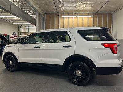 2016 Ford Explorer Police Interceptor Utility   - Photo 5 - Commerce City, CO 80022