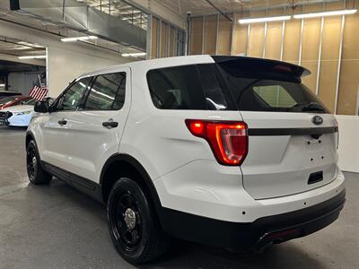 2016 Ford Explorer Police Interceptor Utility   - Photo 4 - Commerce City, CO 80022