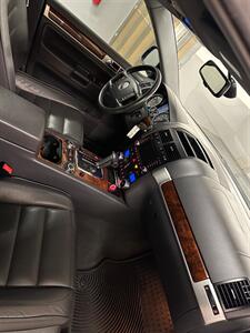 2007 Volkswagen Touareg   - Photo 14 - Commerce City, CO 80022