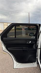 2020 Ford Explorer Police Interceptor Utilit   - Photo 13 - Commerce City, CO 80022