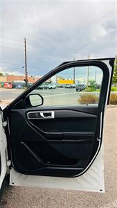 2020 Ford Explorer Police Interceptor Utilit   - Photo 15 - Commerce City, CO 80022