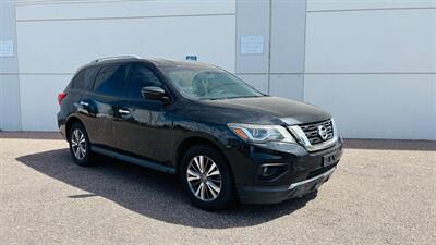 2018 Nissan Pathfinder   - Photo 1 - Commerce City, CO 80022