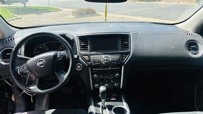 2018 Nissan Pathfinder   - Photo 6 - Commerce City, CO 80022