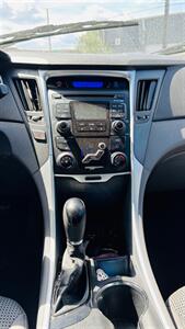 2013 Hyundai SONATA GLS   - Photo 12 - Commerce City, CO 80022