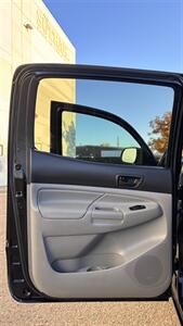 2014 Toyota Tacoma PreRunner   - Photo 28 - Commerce City, CO 80022