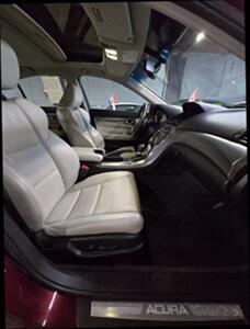 2010 Acura TL Sedan 4D   - Photo 20 - Chicago, IL 60641