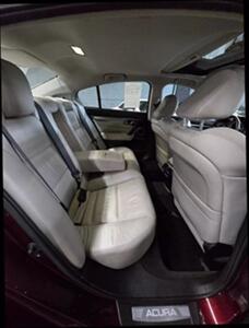 2010 Acura TL Sedan 4D   - Photo 22 - Chicago, IL 60641