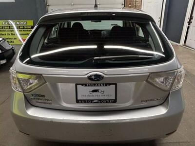 2011 Subaru Impreza 2.5i Premium Sport Wagon 4D   - Photo 6 - Chicago, IL 60641
