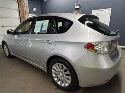 2011 Subaru Impreza 2.5i Premium Sport Wagon 4D   - Photo 5 - Chicago, IL 60641