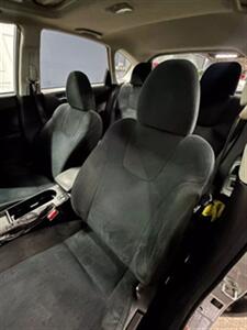 2011 Subaru Impreza 2.5i Premium Sport Wagon 4D   - Photo 13 - Chicago, IL 60641