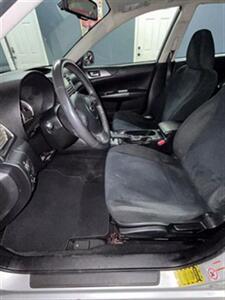 2011 Subaru Impreza 2.5i Premium Sport Wagon 4D   - Photo 12 - Chicago, IL 60641