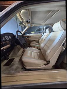 1988 Mercedes-Benz SEC 2D Coupe   - Photo 11 - Chicago, IL 60641
