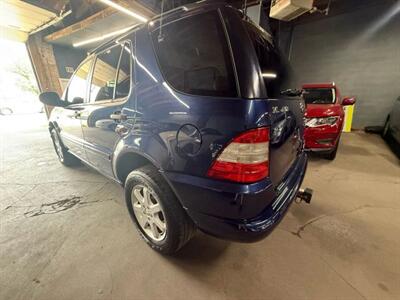 2000 Mercedes-Benz ML 430 Sport Utility 4D  SUV - Photo 6 - Chicago, IL 60641