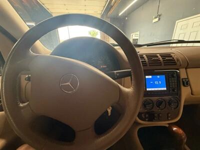 2000 Mercedes-Benz ML 430 Sport Utility 4D  SUV - Photo 13 - Chicago, IL 60641