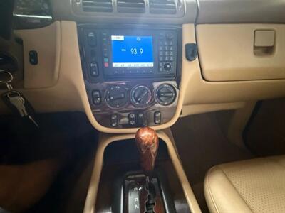 2000 Mercedes-Benz ML 430 Sport Utility 4D  SUV - Photo 15 - Chicago, IL 60641