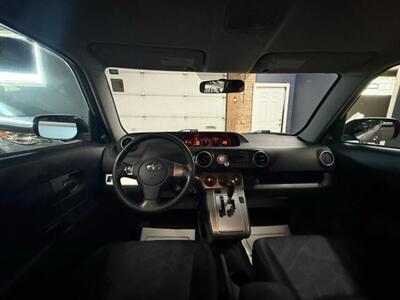 2011 Scion xB Hatchback 4D   - Photo 15 - Chicago, IL 60641