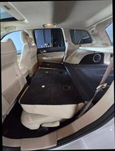 2014 Jeep Grand Cherokee Limited Sport Utility 4D   - Photo 21 - Chicago, IL 60641