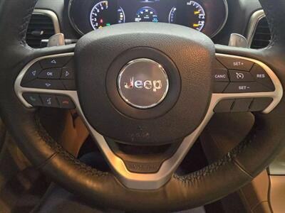 2014 Jeep Grand Cherokee Limited Sport Utility 4D   - Photo 16 - Chicago, IL 60641