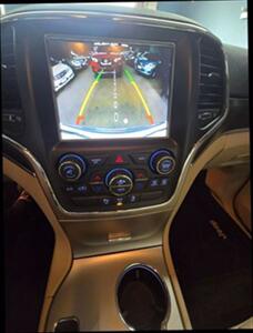 2014 Jeep Grand Cherokee Limited Sport Utility 4D   - Photo 15 - Chicago, IL 60641