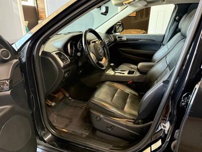 2012 Jeep Grand Cherokee Laredo Sport Utility 4D  Suv - Photo 15 - Chicago, IL 60641