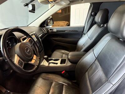 2012 Jeep Grand Cherokee Laredo Sport Utility 4D  Suv - Photo 17 - Chicago, IL 60641