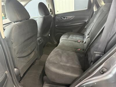 2015 Nissan Rogue S  Suv - Photo 8 - Chicago, IL 60641