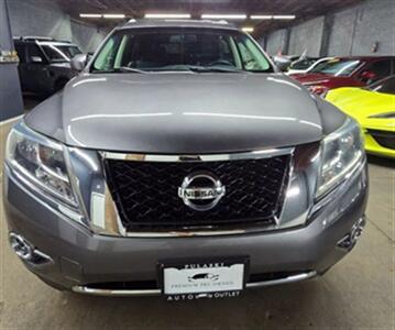 2015 Nissan Pathfinder SL Sport Utility 4D   - Photo 2 - Chicago, IL 60641