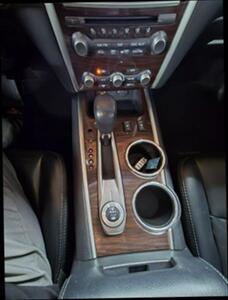 2015 Nissan Pathfinder SL Sport Utility 4D   - Photo 14 - Chicago, IL 60641