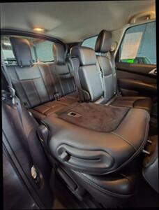2015 Nissan Pathfinder SL Sport Utility 4D   - Photo 22 - Chicago, IL 60641