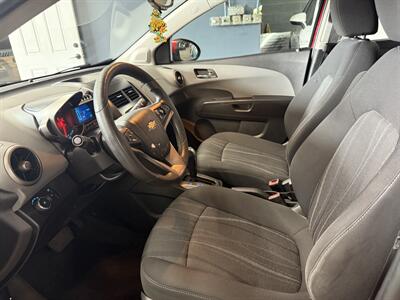 2012 Chevrolet Sonic LT  Sedan - Photo 10 - Chicago, IL 60641